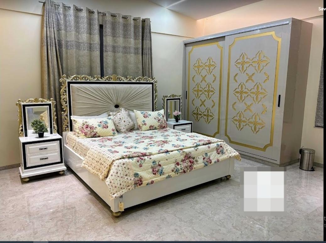 Redhomex Cove Castle Villa Hajdarabad Zewnętrze zdjęcie