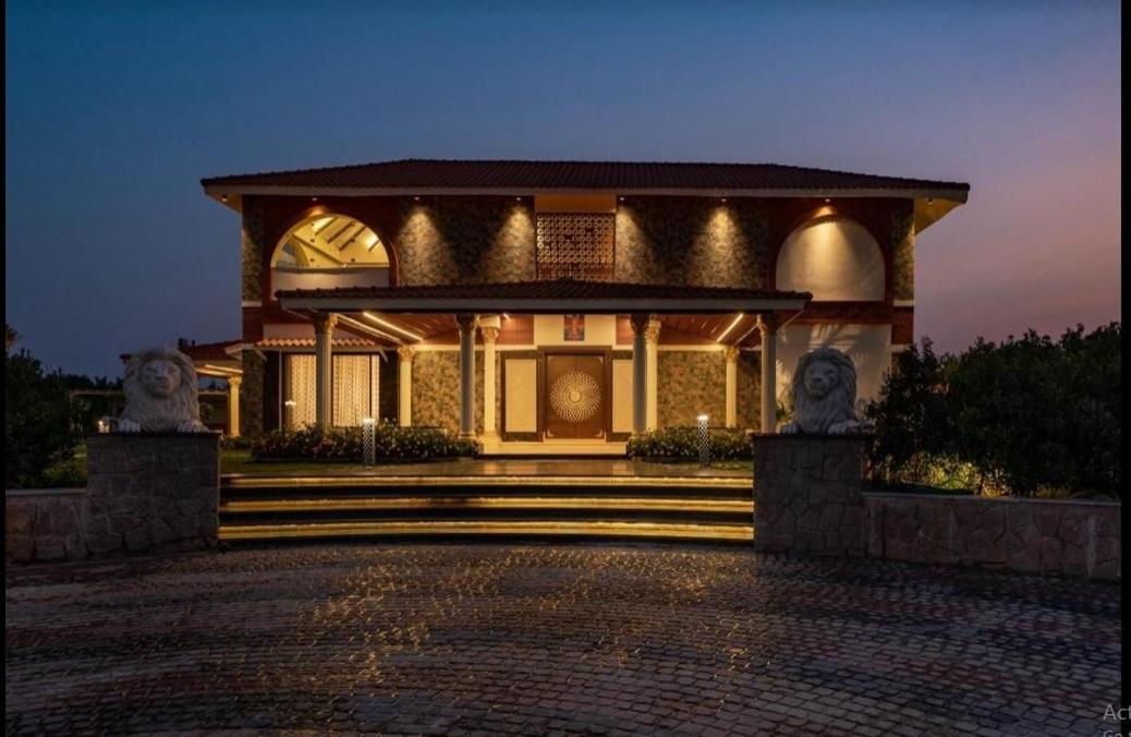 Redhomex Cove Castle Villa Hajdarabad Zewnętrze zdjęcie